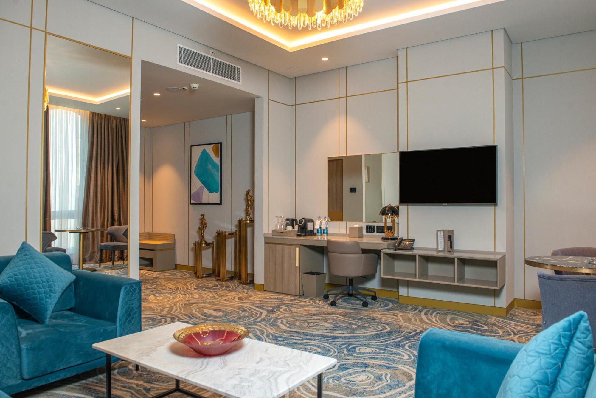 Hotel Intercontinental Baku By Ihg Exterior foto Suite